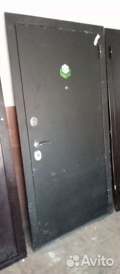 960 - 2050 б/у открывание внутреннее левое