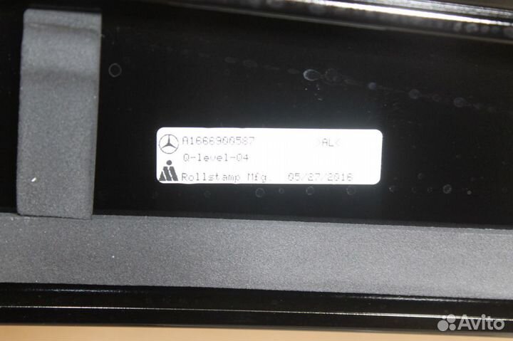 Накладка рамки двери задняя левая Mercedes M-klass