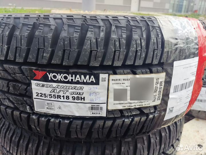 Yokohama Geolandar A/T G015 285/50 R20 112H