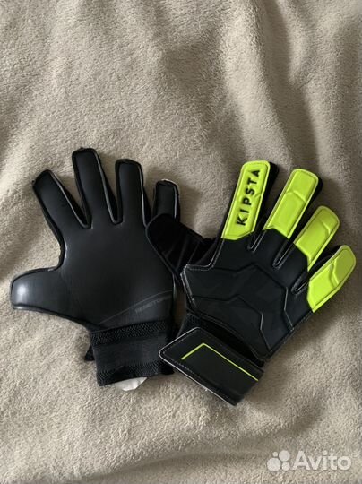 Вратарские перчатки Kipsta