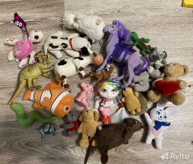 Детские игрушки / фигурки