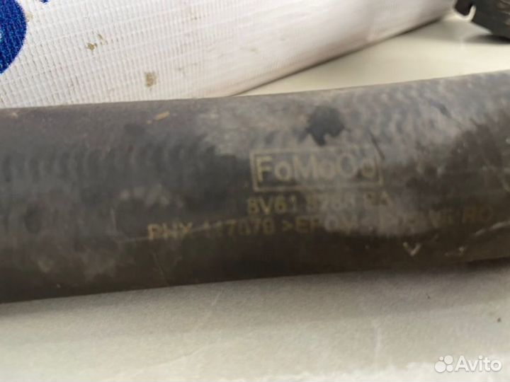 Патрубок системы охлаждения Ford Focus 3 CB8 1.6