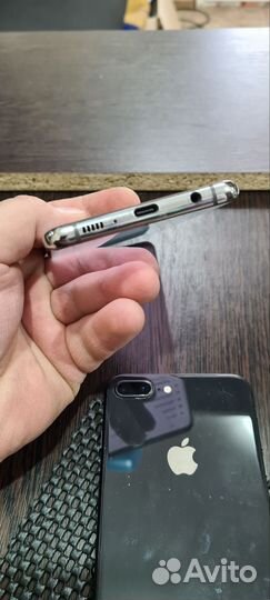 Samsung Galaxy S10+, 8/128 ГБ