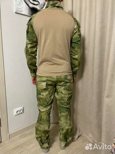 Тактический костюм