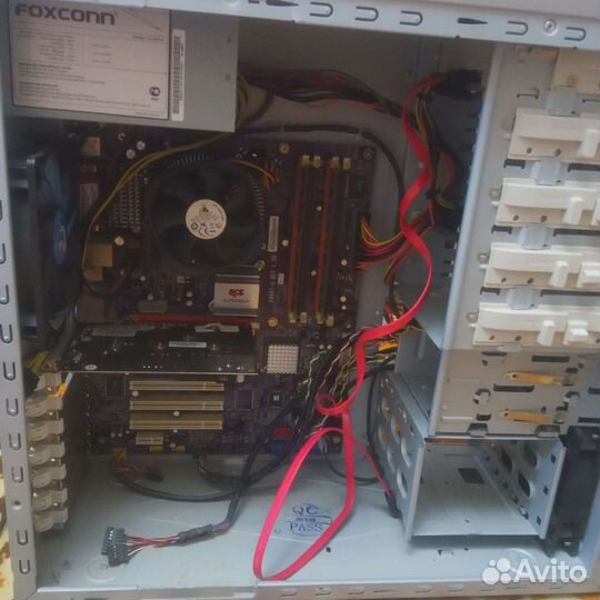 Компьютер ЖК 17 дюймов e4600 4gb gt430 1gb