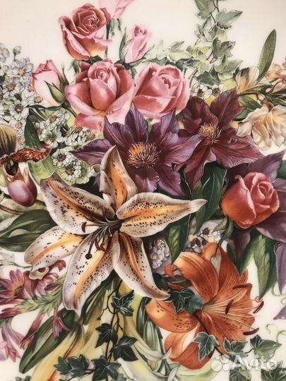 Тарелки коллекционные Ursula Band