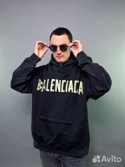 Худи Balenciaga