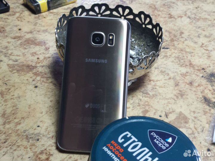 Samsung Galaxy S7, 4/32 ГБ