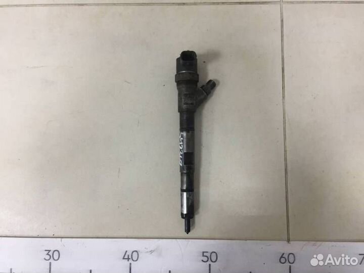 Форсунка дизельная электрическая Kia Sorento BL, J