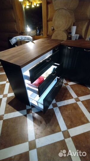 Сборка и установка кухонь