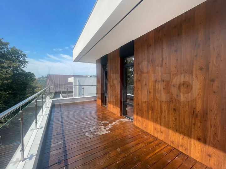 Дом 121 м² на участке 3,5 сот.