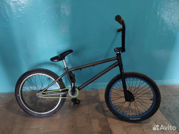 Велосипед BMX