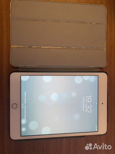 Apple iPad mini 4 16 gb wifi