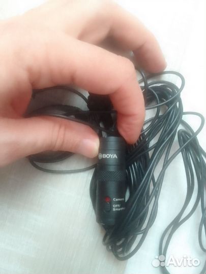 Петличный микрофон boya