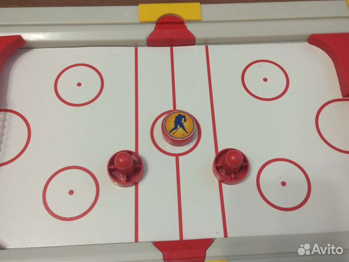 Настольный аэрохоккей