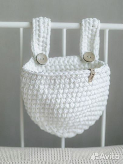 Корзина плетеная на кроватку