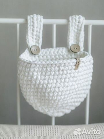 Корзина плетеная на кроватку