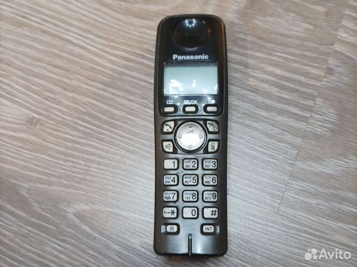 Panasonic KX-tg7205ru
