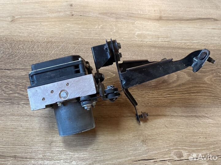 Infiniti fx qx s51 насос abs