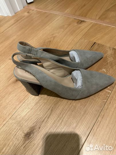 Carlo pazolini босоножки 39