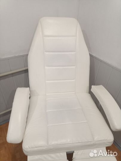 Кресло педикюрное бу