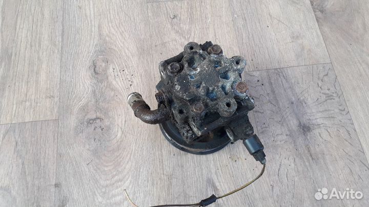 Насос гур №6 1.8 МКПП Transit/Tourneo Connect 2005
