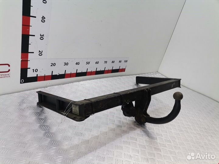 Фаркоп для Volkswagen Passat 5