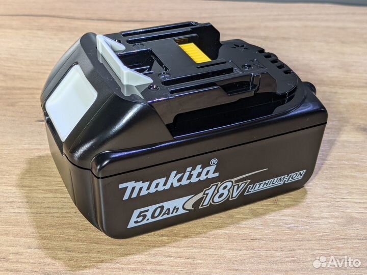 Аккумулятор Makita BL1850b 23год (оригинал,новый)