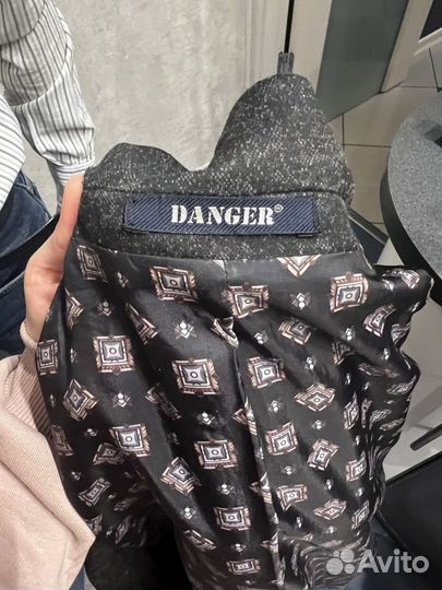 Пиджак Danger мужской размер S новый
