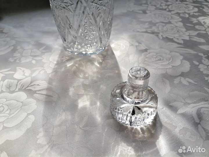 Графин хрусталь гхз. Объем 0,7 литра