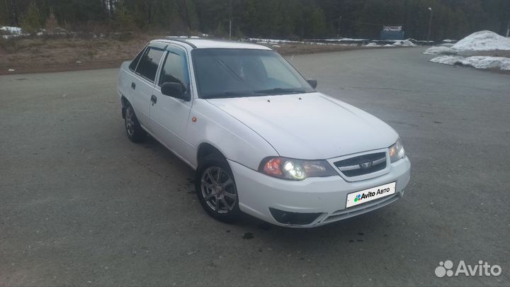 Daewoo Nexia 1.6 МТ, 2011, 300 000 км