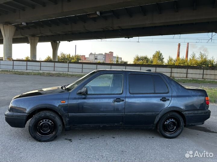 Volkswagen Vento 1.8 МТ, 1992, 155 500 км