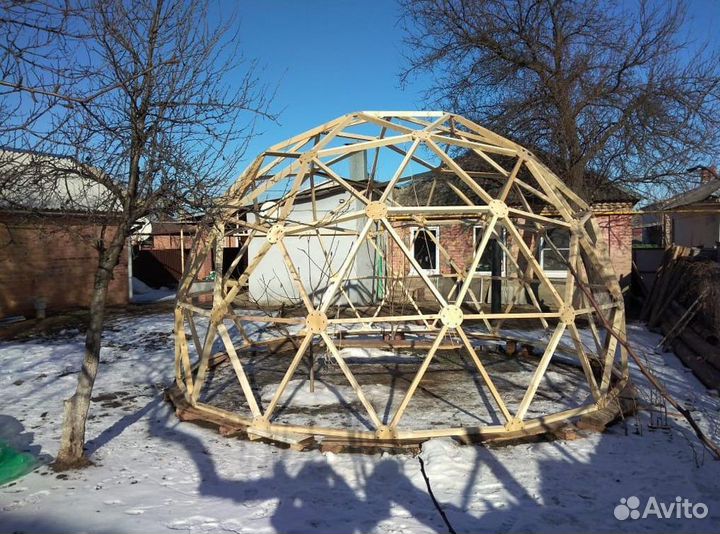 Геокупол для глемпинга