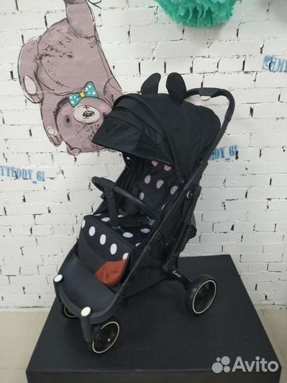 Прогулочная коляска деарест