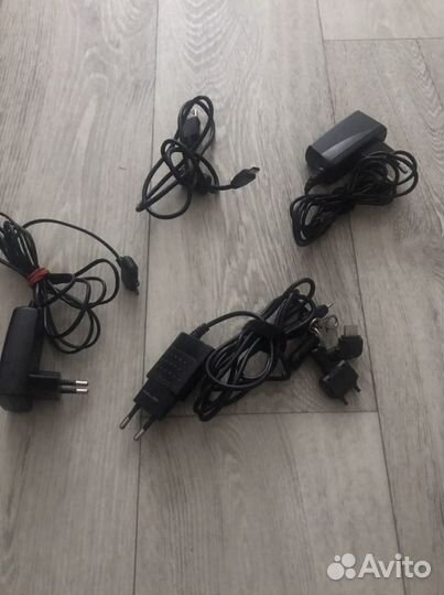 Зарядное устройство