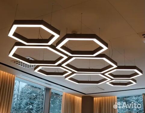 Светильник потолочный светодиодный фигурный