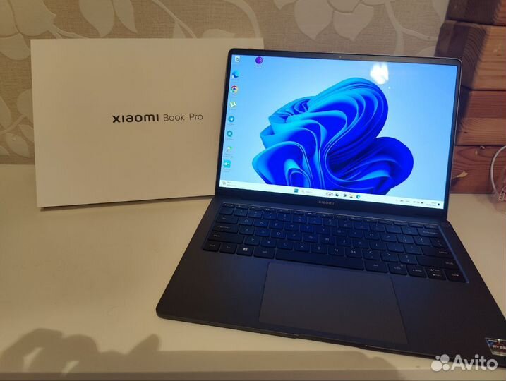 Xiaomi book pro 14 oled. Ryzen 7 6800H\16Gb\512Gb