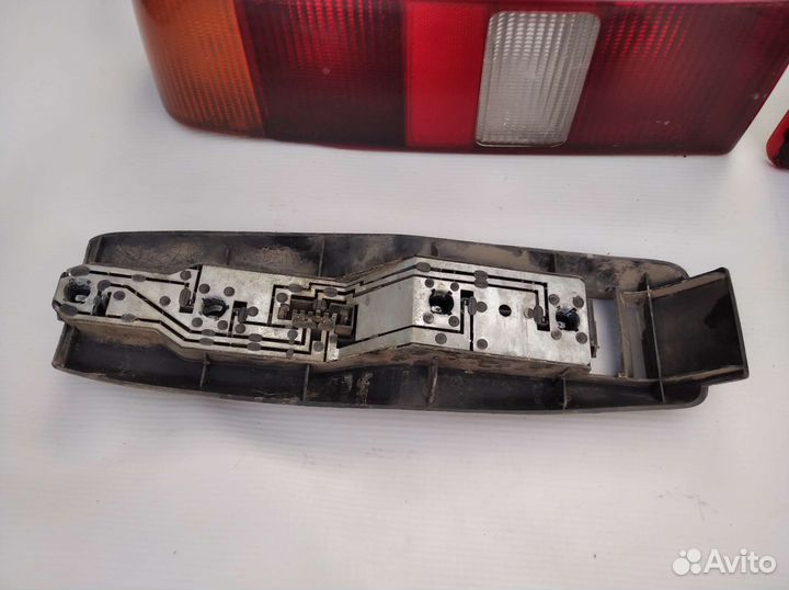 Задние фонари ford си