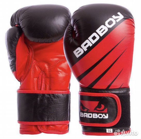 Боксерские перчатки