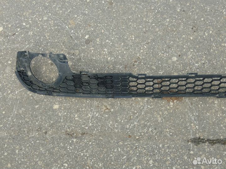 Решетка в бампер ваз 2123 Нива (Бертоне)