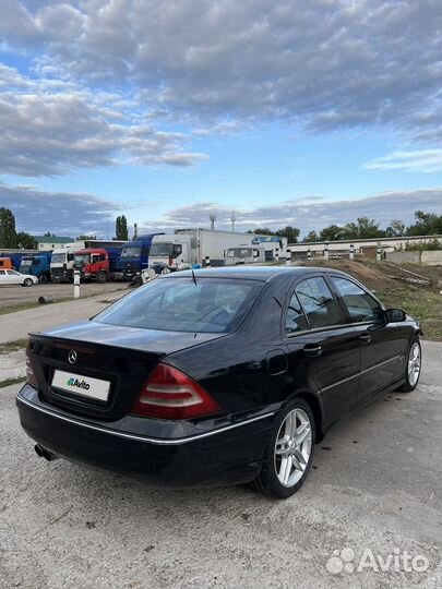 Mercedes-Benz C-класс 2.0 МТ, 2000, 450 000 км