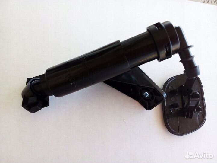 Омыватель фары хендай санта фе. Форсунка санта фе 2. Hyundai santa fe омыватель фар. 986712p500. Омыватель фары хендай санта фе.