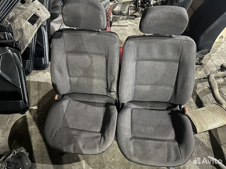 Комплект сидений Audi 80 B3/B4