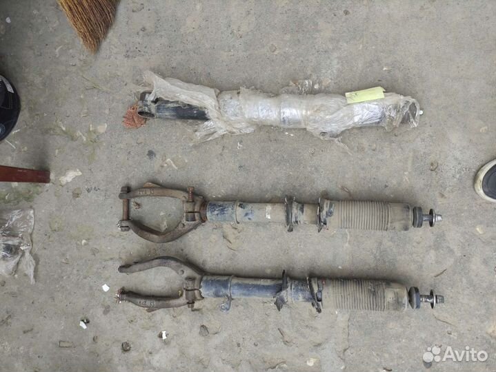 Амартизаторы для Honda Elysion