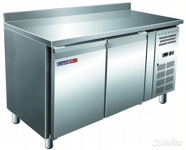 Стол с морозильным шкафом cooleq GN2200BT бортик