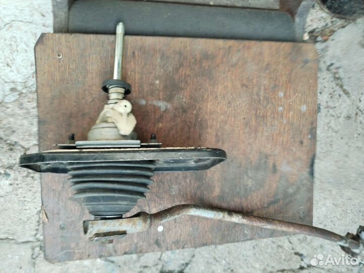 Кулиса МКПП Ауди 80 Б4