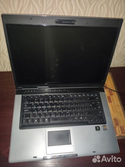 Ноутбук asus x50m