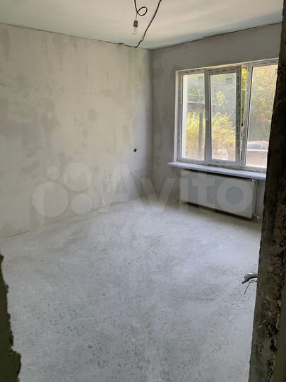 3-к. квартира, 57,6 м², 1/3 эт.