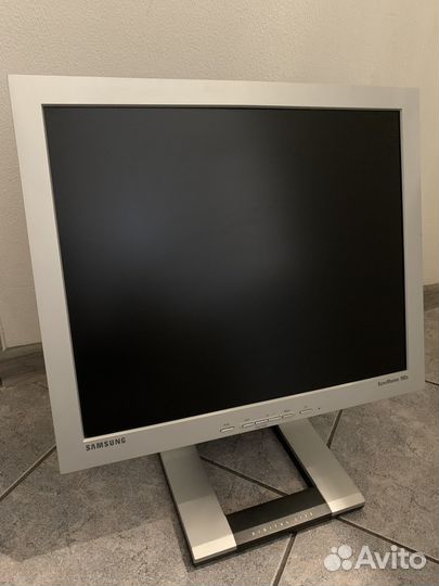 Монитор для компьютера