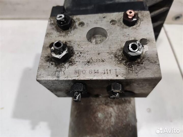 Блок ABS (насос) VW Passat (B5) 1996-2000